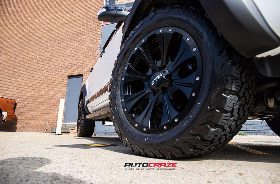 FORD RANGER HE901 SATIN BLACK DARK TINT